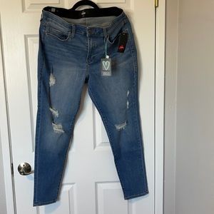 Skinny fit distressed jeans